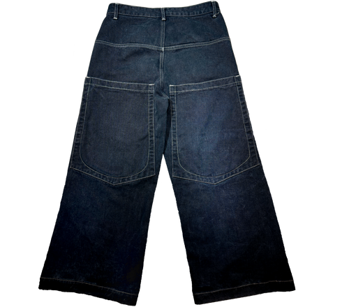 Black non embroidery jeans 32” opening